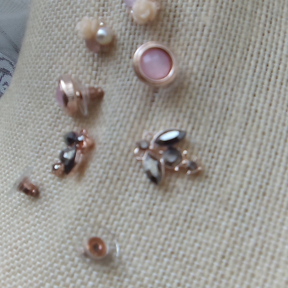 Trendy Ear Stud Trio Bling Insect Earrings - Picture 7 of 13